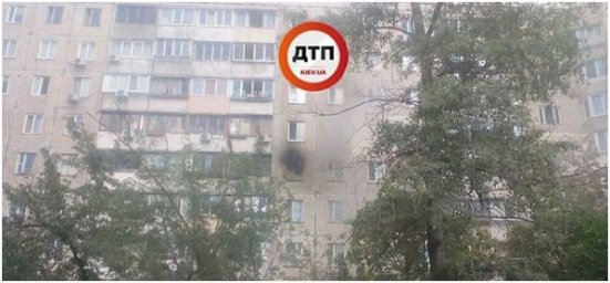 В Киеве горел дом на Приречной