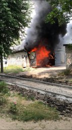 В Харькове загорелся гараж