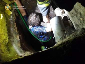 В Херсоне пожилая женщина упала в сточную яму