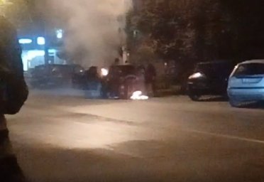 Появилось видео автомобиля загоревшегося в Одессе