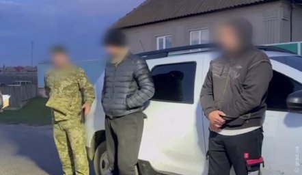 3 тисячі доларів прикордоннику, 1 тисяча &mdash; собі: на Одещині викрили схему незаконного перетину кордону