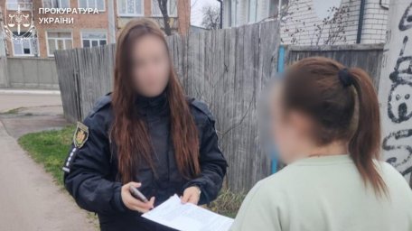 На Житомирщині викрили шахрайку, яка наживалася на родинах зниклих безвісти військових