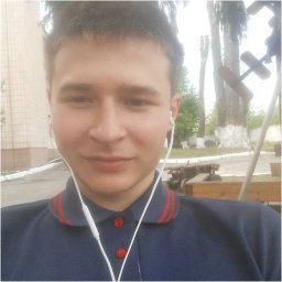 В Киеве разыскивают пропавшего без вести 18-летнего молодого человека