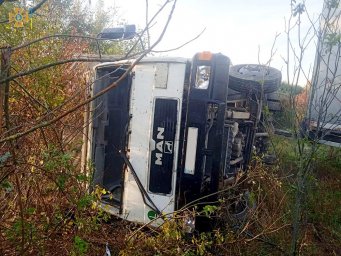 На Закарпатье водитель грузового автомобиля скончался за рулем
