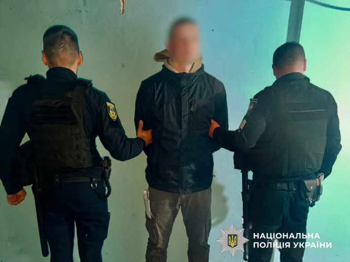 У селі Пухівка чоловік вчинив розбій погрожуючи фізичною розправою