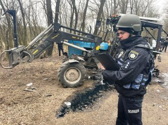 В результате взрыва в Черниговской области пострадал мужчина