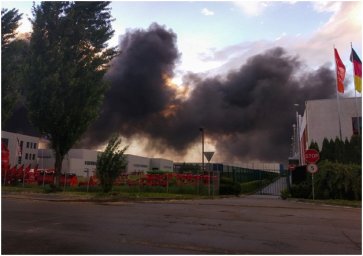 Под Киевом горела автозаправка. Появилось видео