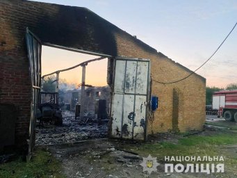 В Харьковской области горел склад предприятия