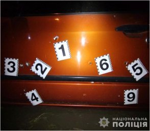 У Дніпрі затримали чоловіка, який кинув гранату під автівку. З’вилося відео