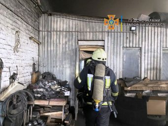 В Запорожье при пожаре пострадали три человека