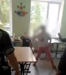 Вихователька била і обзивала дітей у спецзакладі на Львівщині