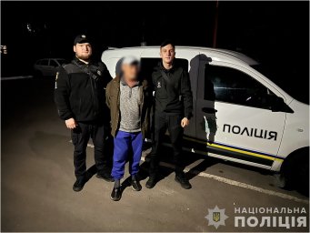 У Запоріжжі чоловік вдарив жінку ножем в груди. Поліція затримала вбивцю