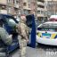В Киеве мужчина стрелял в полицейского. Появилось видео
