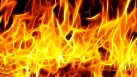 В селі Залізниця під час пожежі загинув неповнолітній хлопець. Поліція веде розслідування