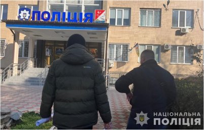 В Ізмаїльському районі хтивий чоловік домагався 12-річної дитини та «захоплювався» дитячим порно