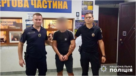 В Одесі 18-річний чоловік наніс тяжкі тілесні ушкодження знайомому