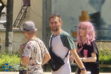 СБУ знешкодила агентурну групу фсб в Одесі: агентка використовувала перуки для конспірації