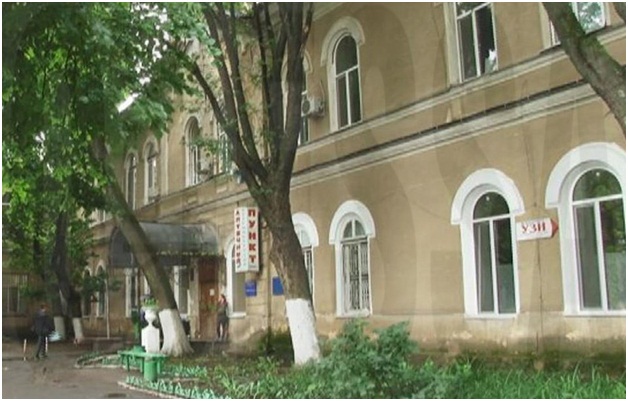 В Еврейской больнице Одессы родственники умершего пациента избили врачей