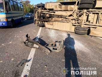 В ДТП во Львовской области пострадали четыре человека. Появилось видео