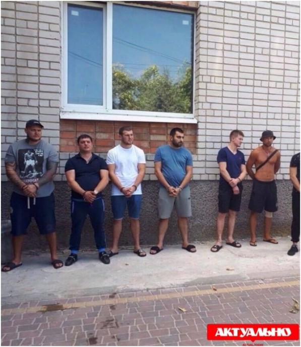 В Кирилловке после перестрелки полиция задержала участников конфликта. Появилось видео