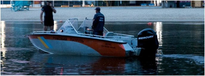 В Киеве, в Русановском канале, было обнаружено тело мужчины