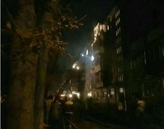 В Киеве в жилом доме возник пожар в многоэтажном доме