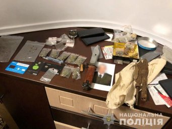 В Хмельницкой области военнослужащий занимался сбытом наркотиков