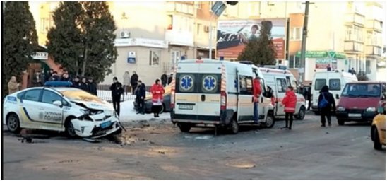 В Житомире автомобиль патрульной полиции попал в ДТП. Появилось видео