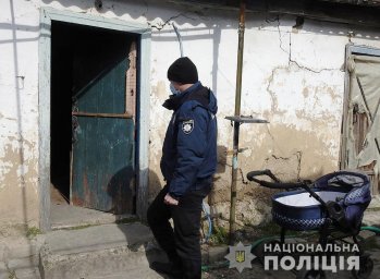 В Каменке-Днепровской полиция выясняет обстоятельства смерти младенца. Появилось видео