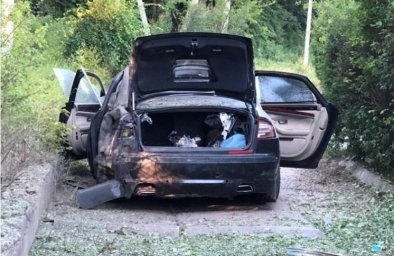 В Харькове взорвали автомобиль известного бизнесмена. Фото