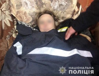 В Киевской области спасли женщину, которая пыталась утопиться. Появилось видео