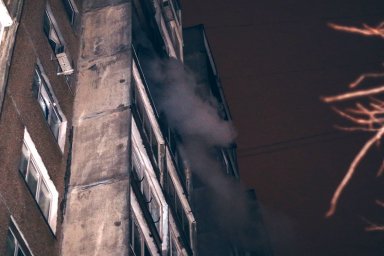 В Киеве при пожаре погибли два человека