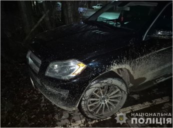 У селі Підвиноградів поліція встановлює обставини смерті дворічного хлопчика