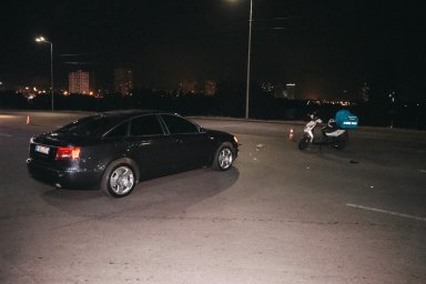 В ДТП в Киеве пострадал водитель скутера