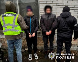 У Києві затримані двоє паліїв військового авто «на заказ». З’явилося відео