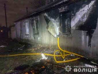 У Дніпрі чоловік кинув гранату та спалив будинок сусіді. Триває розслідування