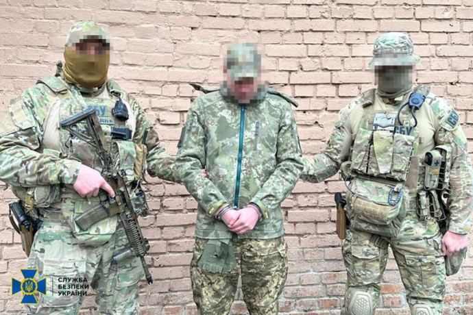 СБУ затримала російського шпигуна, який інфільтрувався до ЗСУ: 15 років ув'язнення