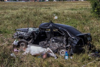 Автомобильная авария под Киевом: погиб ребенок