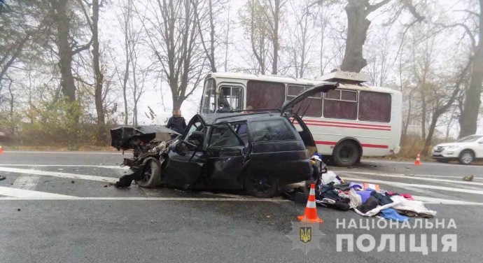 В ДТП в Винницкой области пострадали три человека