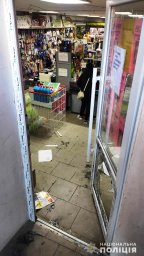 В Томашполе юноша ограбил магазин