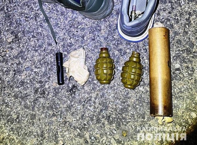 В Александрии задержали автомобиль с боеприпасами