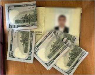 До Молдови бажали виїхати двоє «татусів», які намагалися дати хабаря прикордонникам
