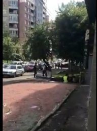 Появилось видео с места расстрела мужчины на улице Антоновича в Киеве