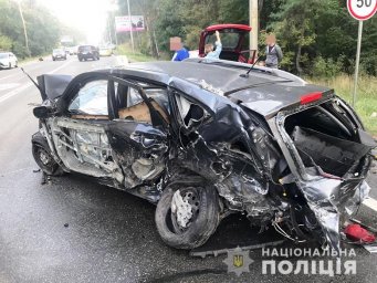 В масштабном ДТП в Киеве пострадали пять человек