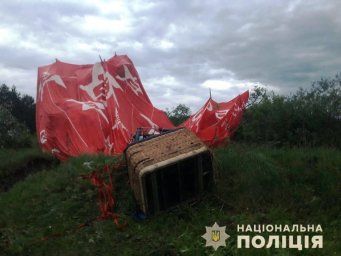 В Хмельницкой области потерпел крушение воздушный шар