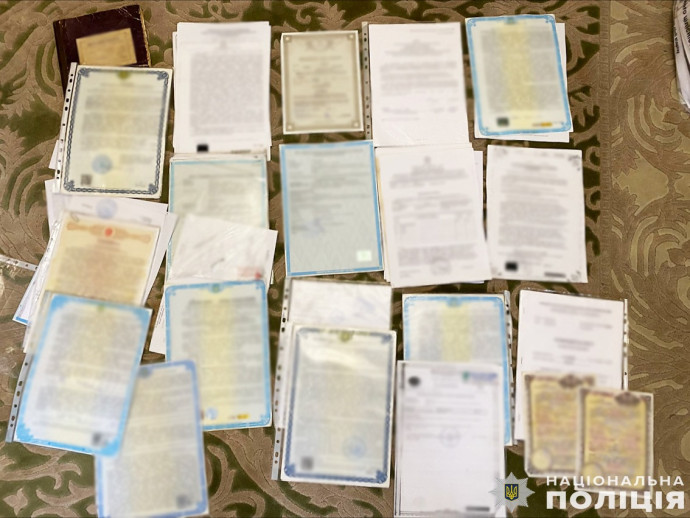 На Чернігівщині злочинна група труїла людей з інвалідністю заради квартир. З'явилося відео