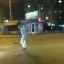Появилось видео  неадекватного мужчины, устроившего в  Киеве «автокорриду»