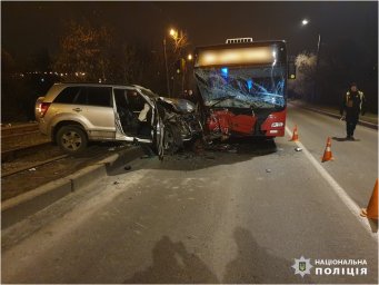 У Харкові сталася ДТП в якій постраждали шість людей. Встановлюються обставини події