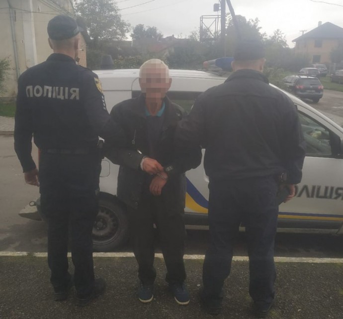 Во Львовской области пожилой мужчина убил знакомого сковородой