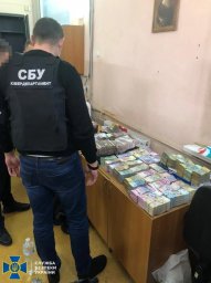 ​В Харькове разоблачили мощный конвертцентр с оборотом в 5 млрд гривен